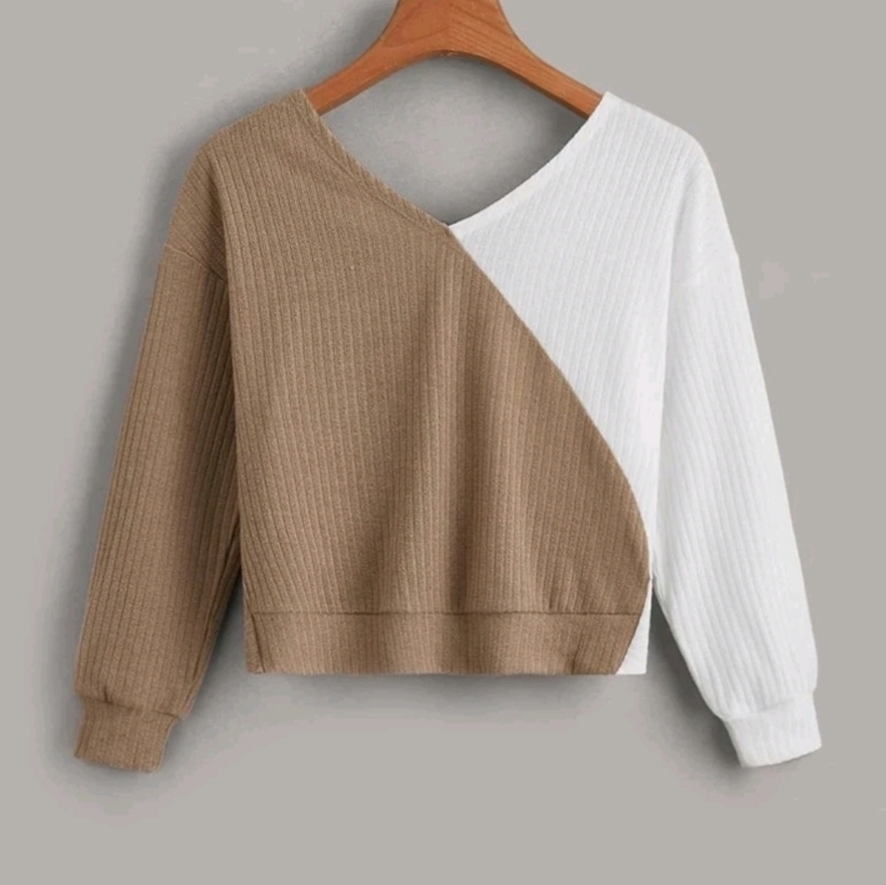 𝅺WOMEN'S Two Tone Twist Front Drop Shoulder Sweatshirts  Small - Picture 4 of 4